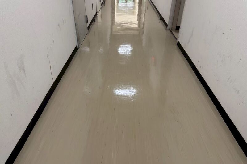 LINE_ALBUM_床洗浄　剥離作業　WAX作業_251013_3