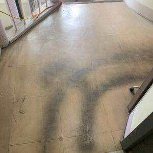 LINE_ALBUM_柳谷ビル_260901_1