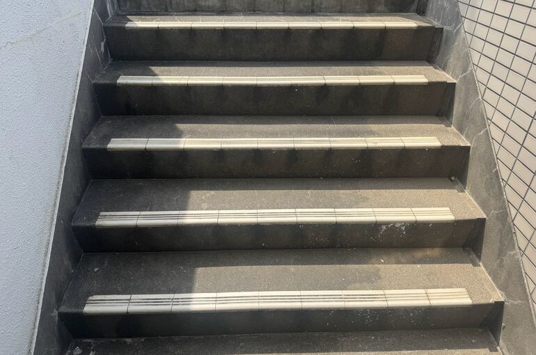 LINE_ALBUM_鶴ヶ丘宝マンション_260902_1